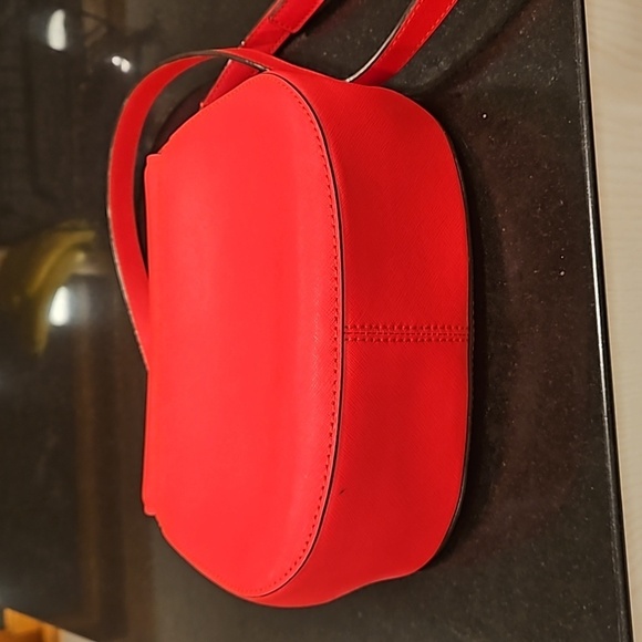 💕KATE SPADE💕 Cameron Street Byrdie Crossbody Bag ~ Rooster Red NWOT - Picture 11 of 16